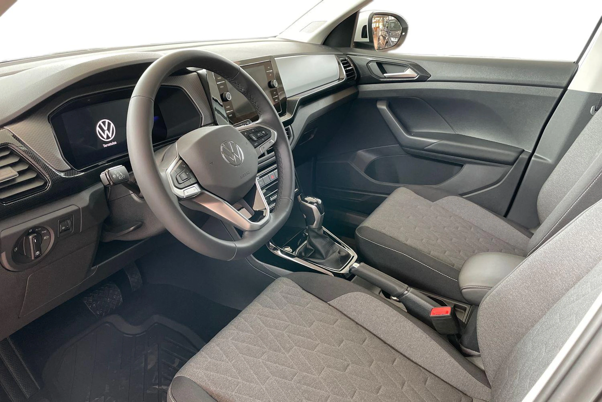 valkoinen Volkswagen T-Cross 2026 kuva 6.