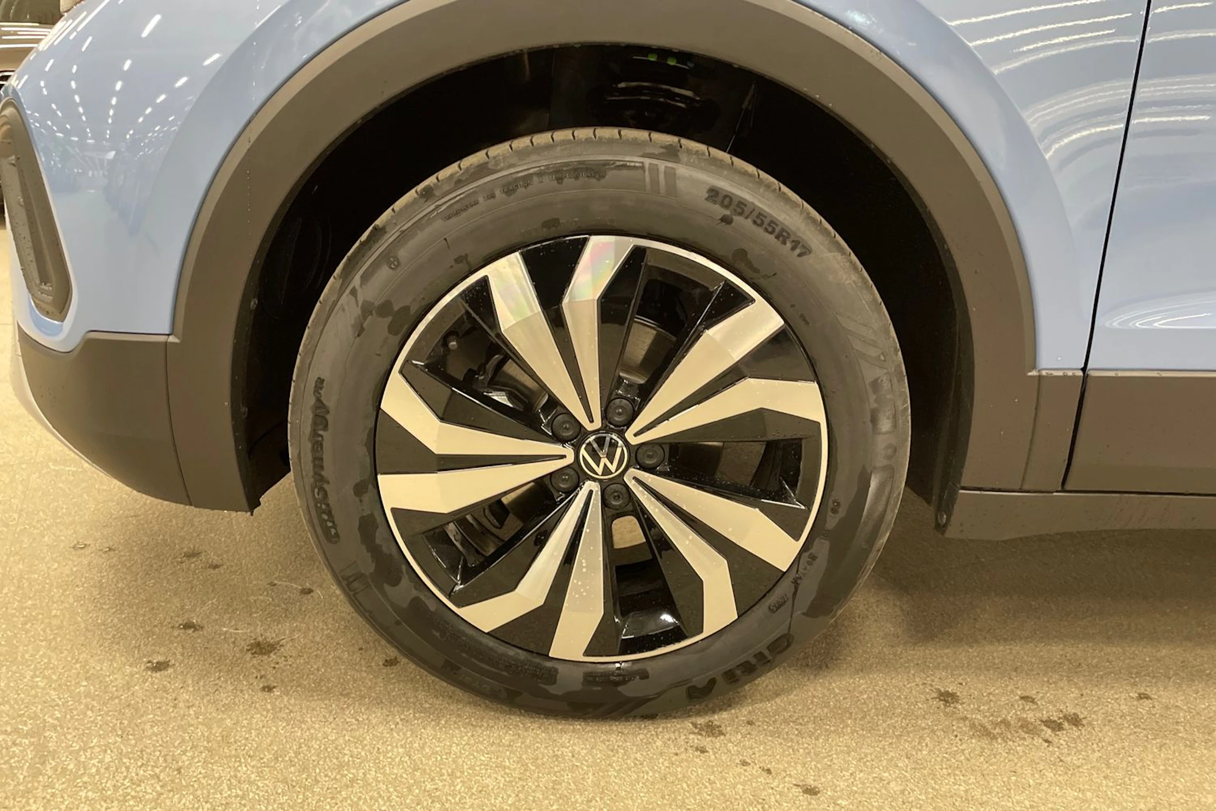 sininen Volkswagen T-Cross 2026 kuva 10.