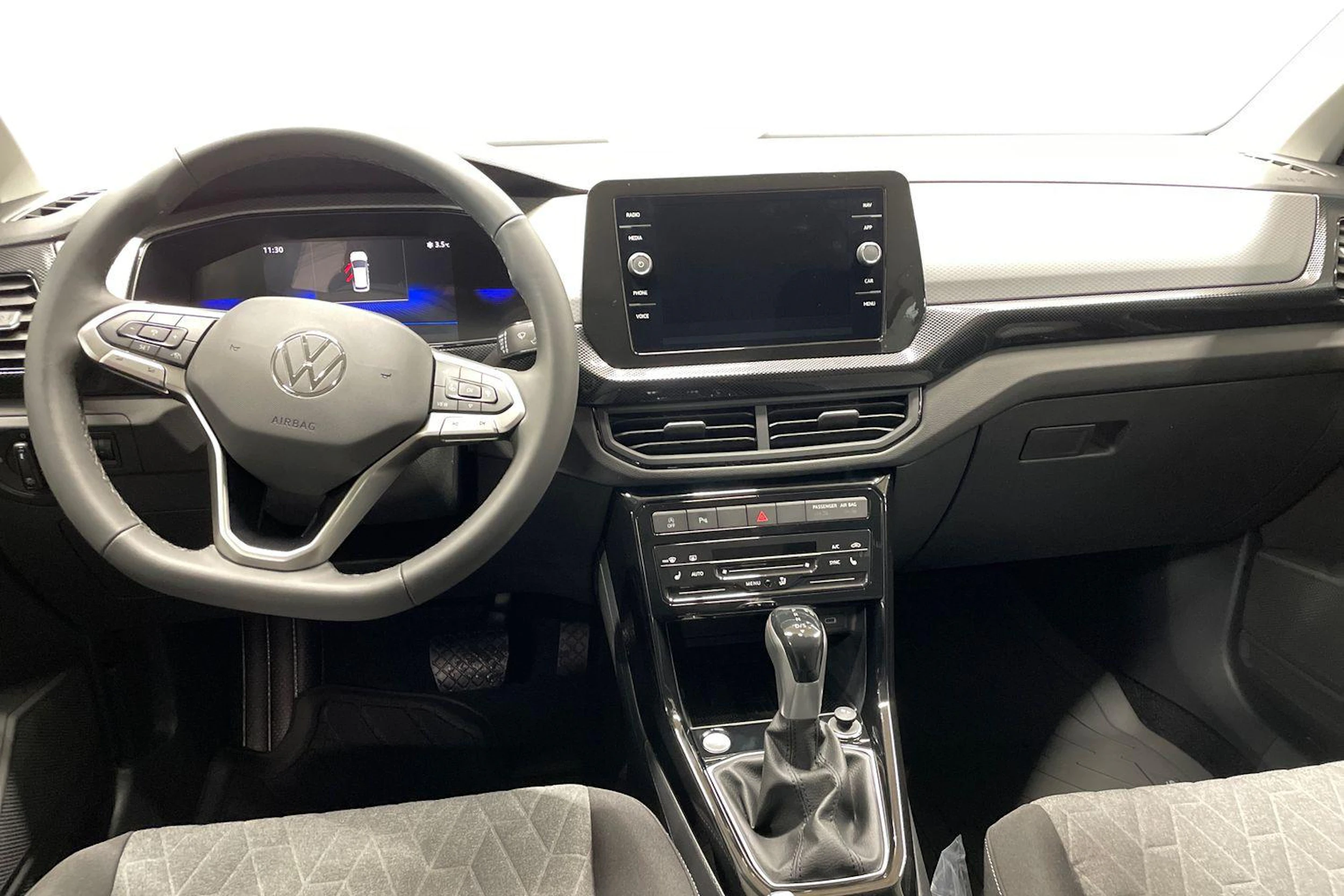 punainen Volkswagen T-Cross 2026 kuva 7.