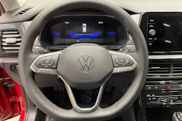 punainen Volkswagen T-Cross 2026 kuva 11.