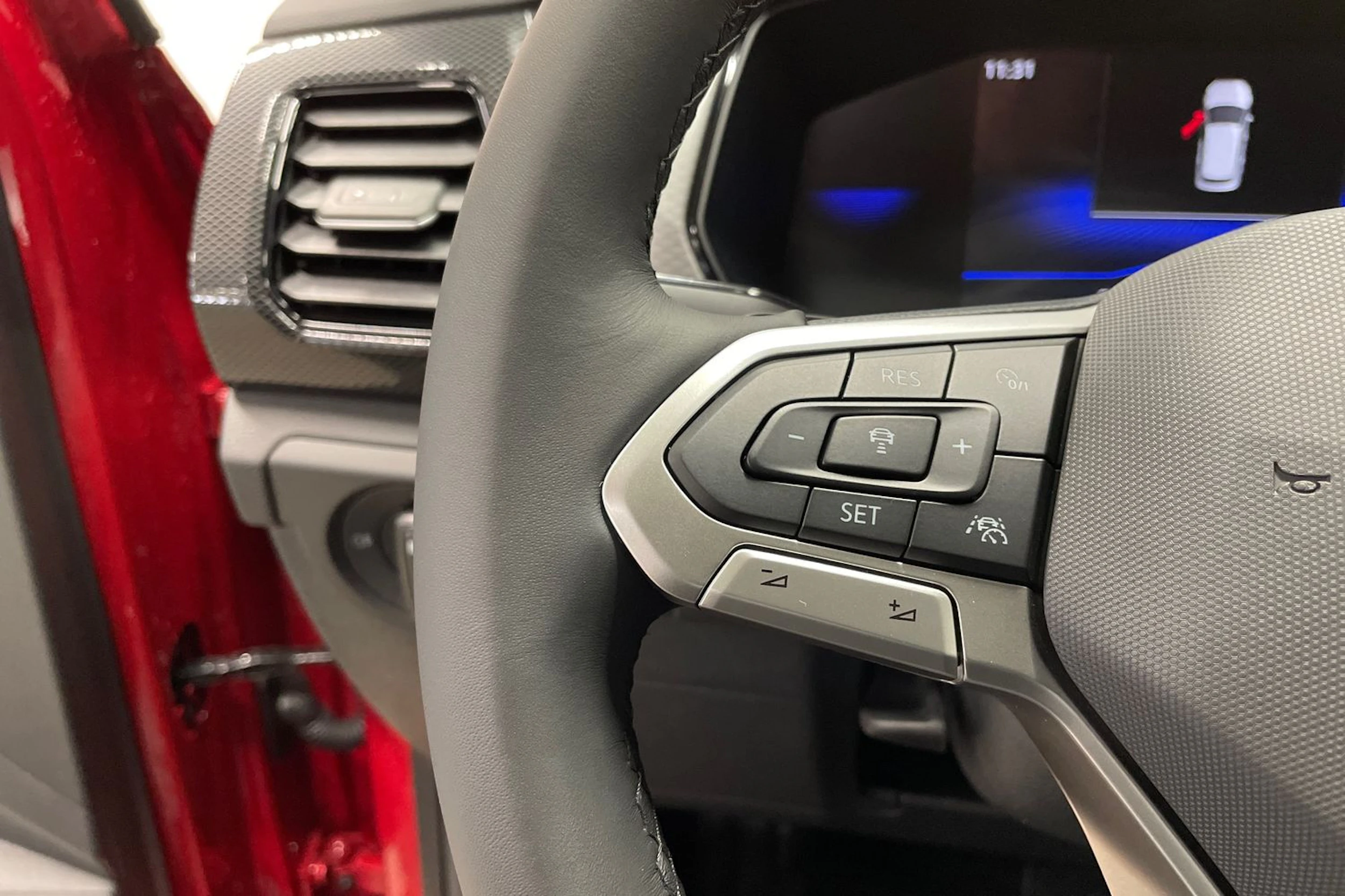 punainen Volkswagen T-Cross 2026 kuva 12.