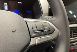 punainen Volkswagen T-Cross 2026 kuva 13.