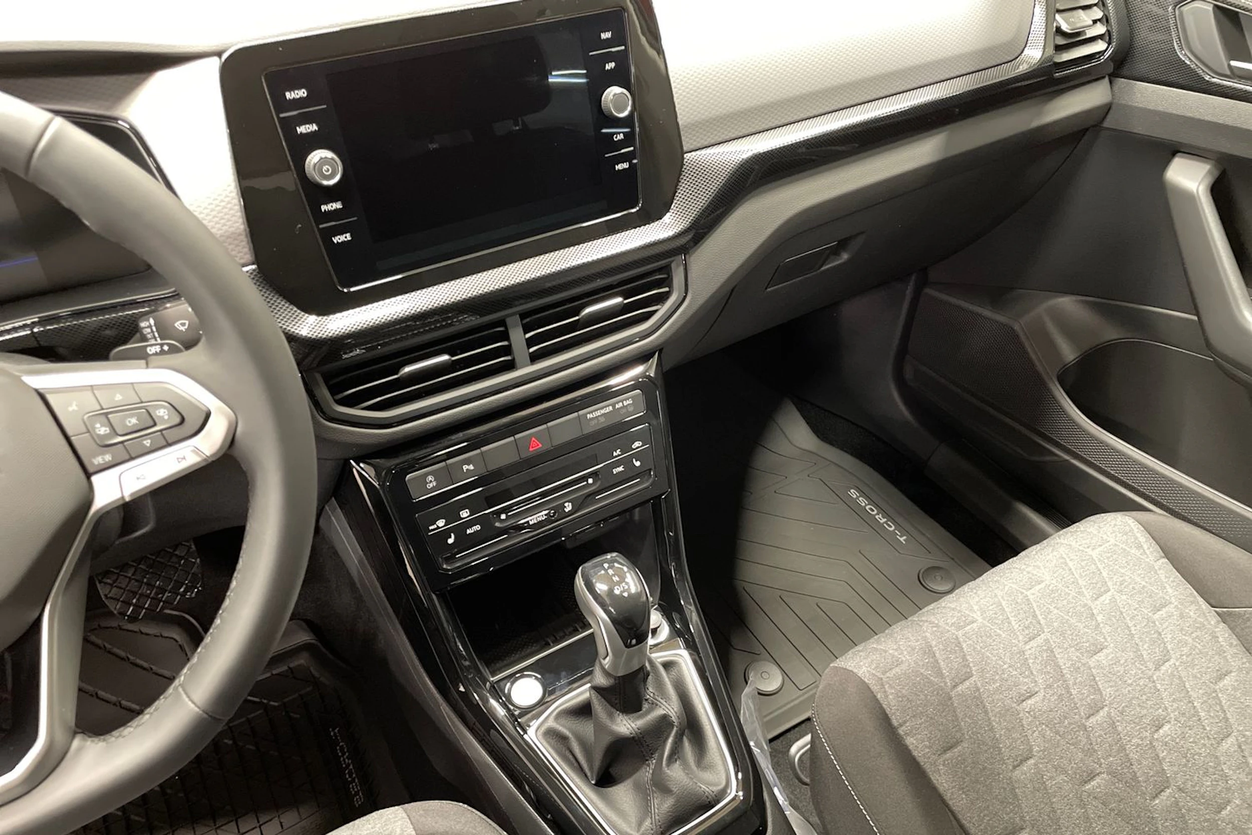 punainen Volkswagen T-Cross 2026 kuva 14.