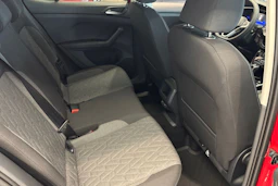 punainen Volkswagen T-Cross 2026 kuva 12.