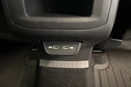 punainen Volkswagen T-Cross 2026 kuva 13.