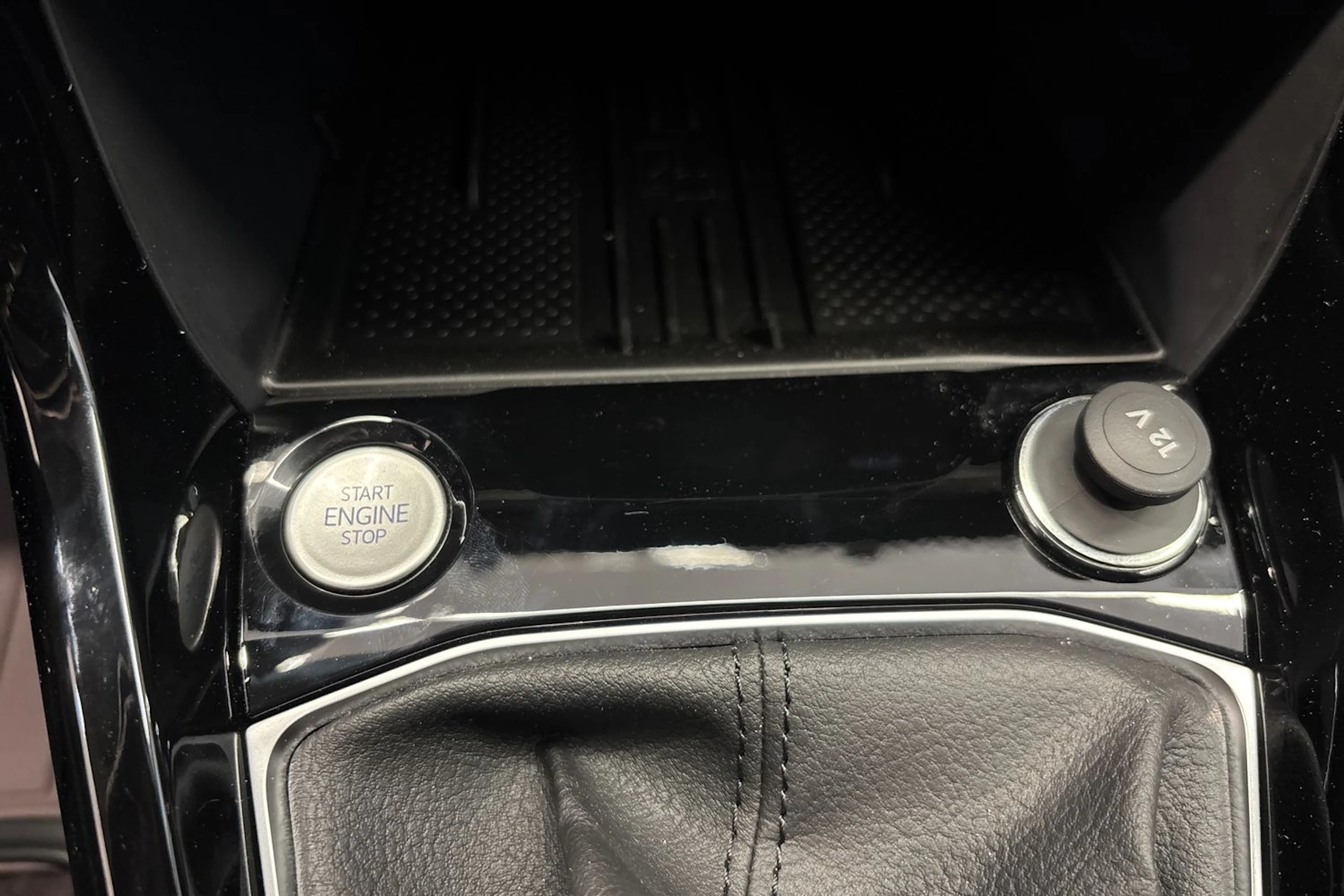 punainen Volkswagen T-Cross 2026 kuva 29.