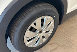 valkoinen Volkswagen T-Cross 2026 kuva 10.