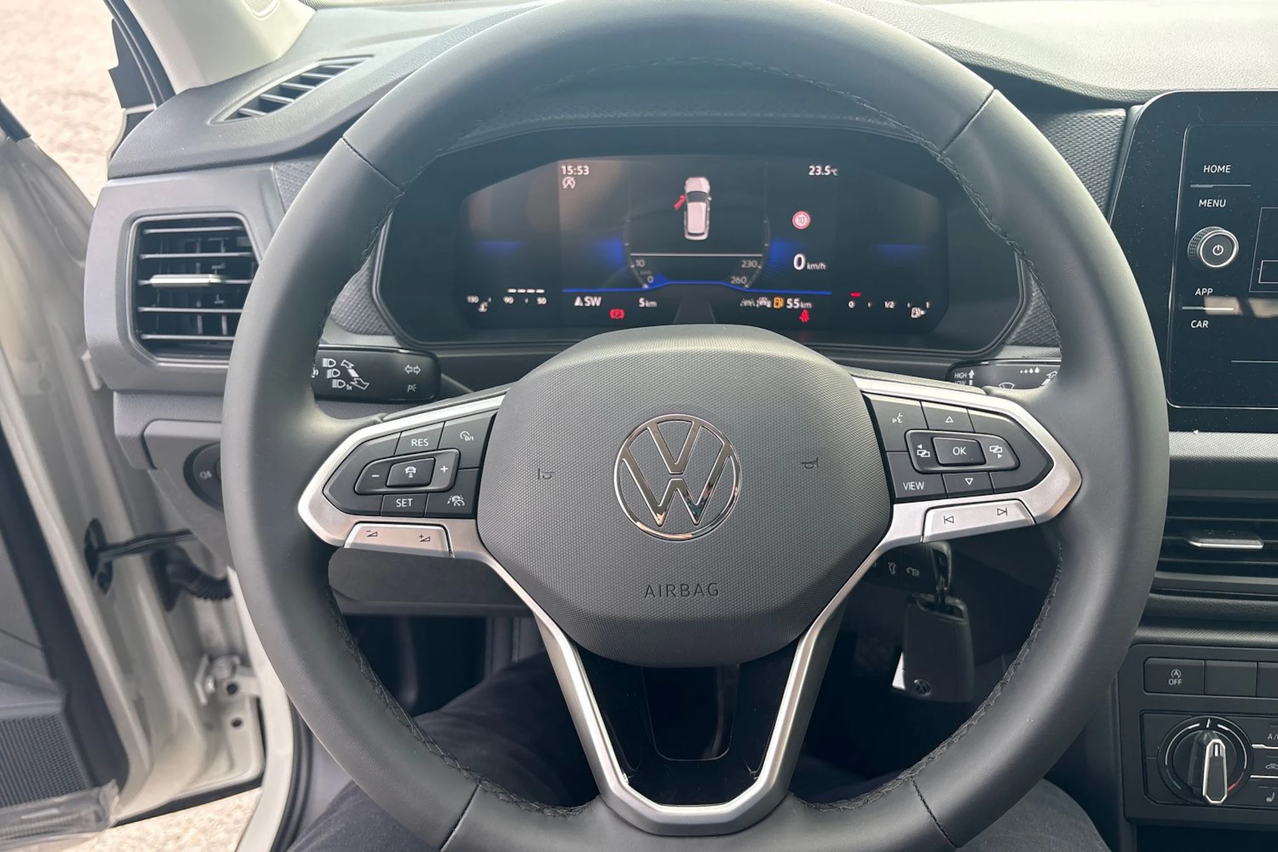 harmaa Volkswagen T-Cross 2026 kuva 12.