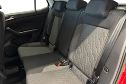 punainen Volkswagen T-Cross 2026 kuva 8.