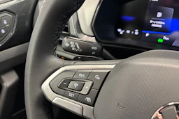 punainen Volkswagen T-Cross 2026 kuva 14.