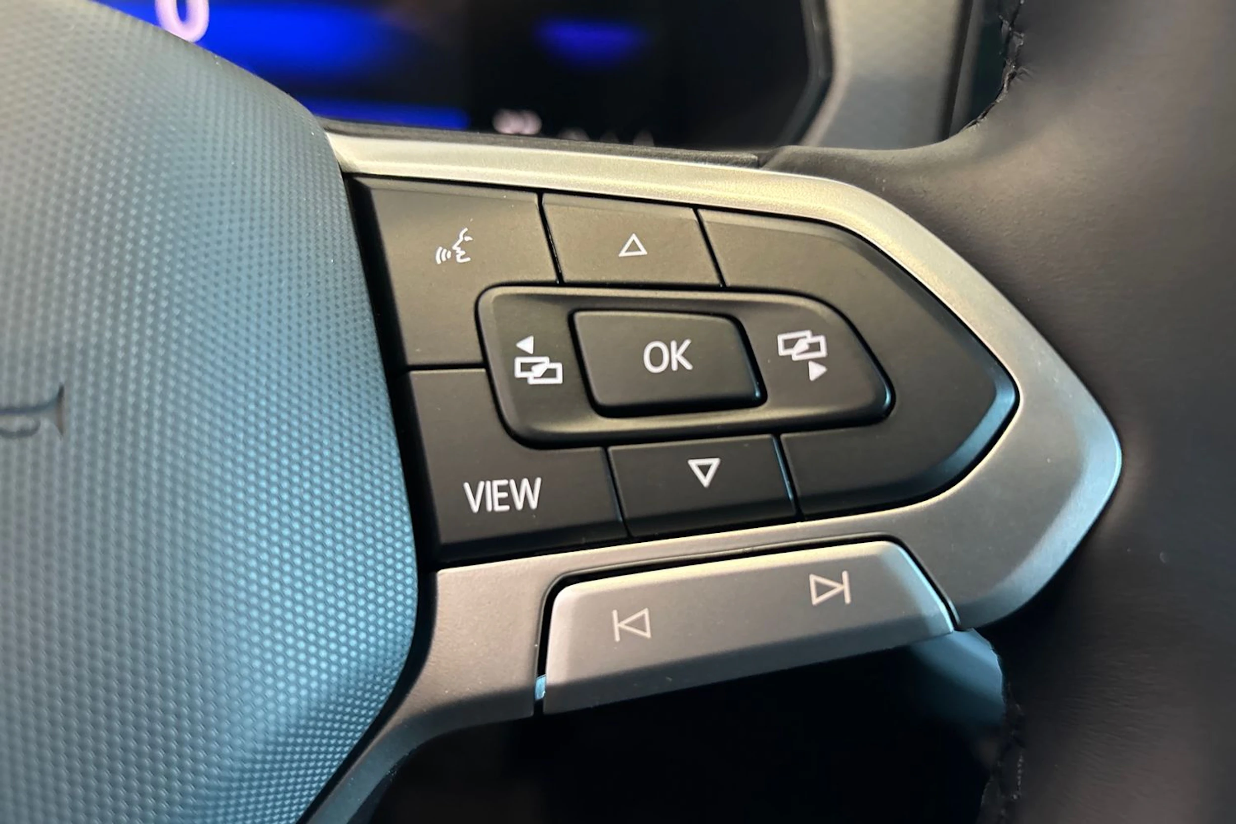 harmaa Volkswagen T-Cross 2026 kuva 14.