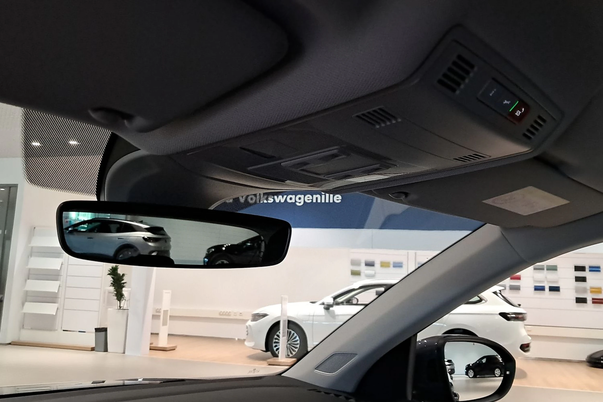 harmaa Volkswagen T-Cross 2026 kuva 14.
