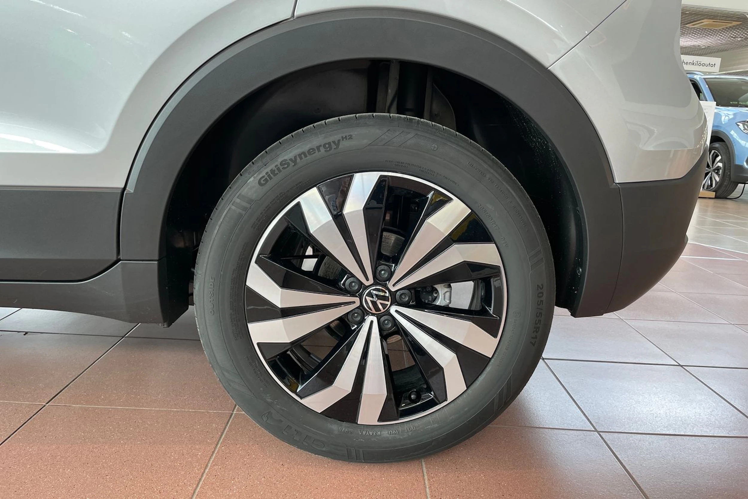 harmaa Volkswagen T-Cross 2026 kuva 10.