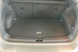 harmaa Volkswagen T-Cross 2026 kuva 18.