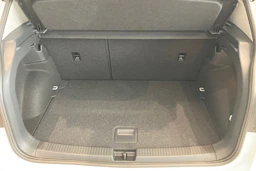 valkoinen Volkswagen T-Cross 2026 kuva 18.