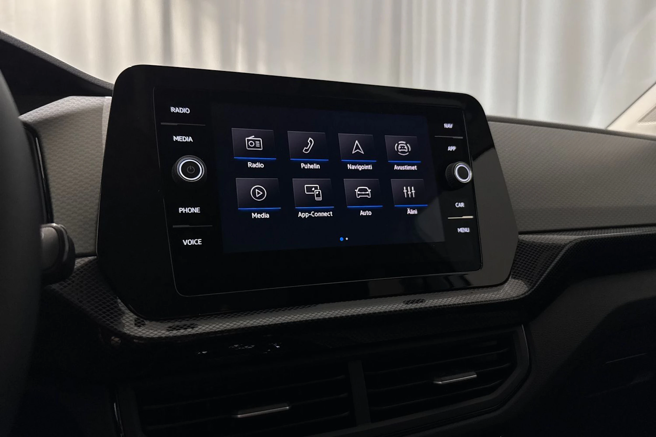 met. harmaa Volkswagen T-Cross 2027 kuva 14.
