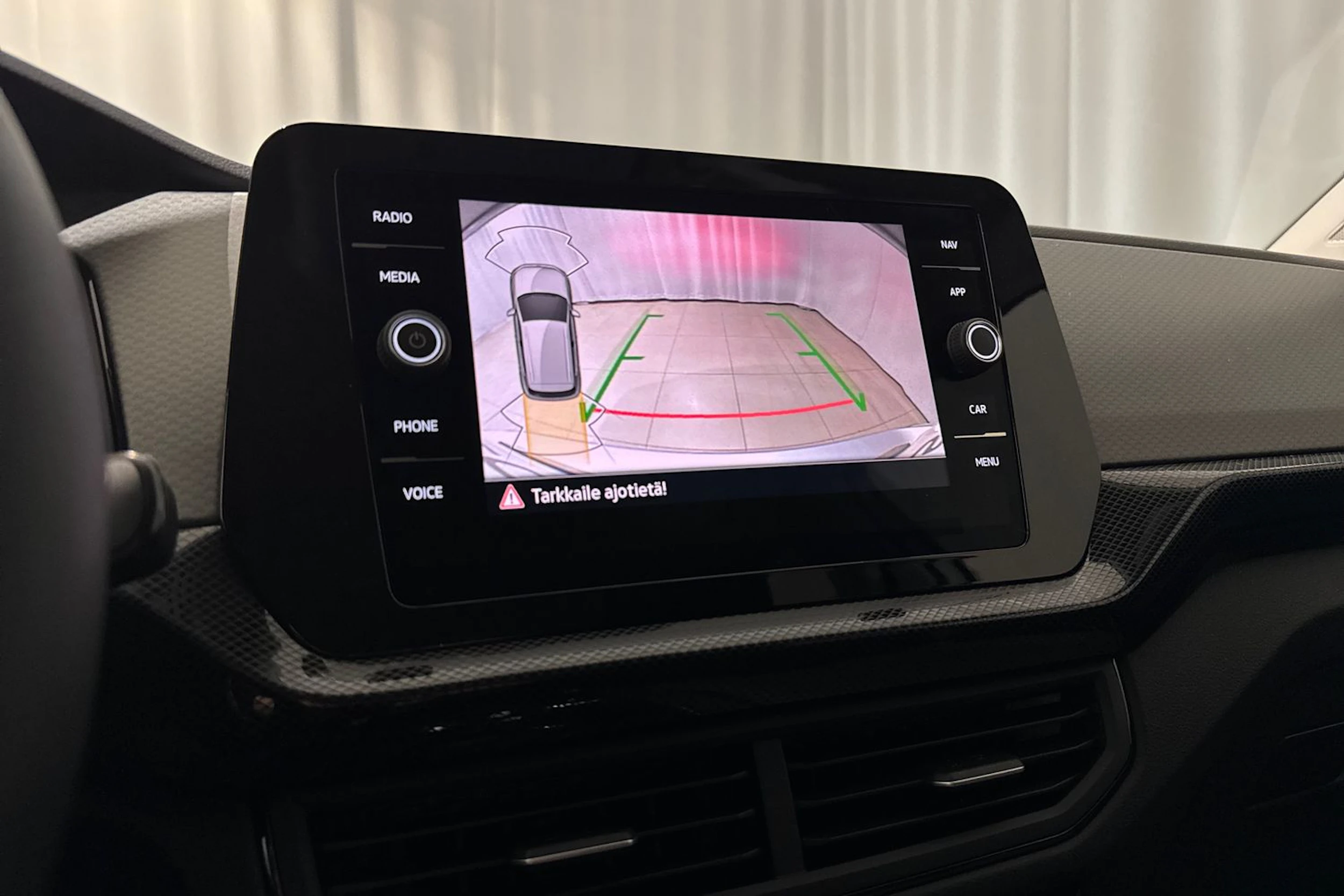 met. harmaa Volkswagen T-Cross 2027 kuva 15.