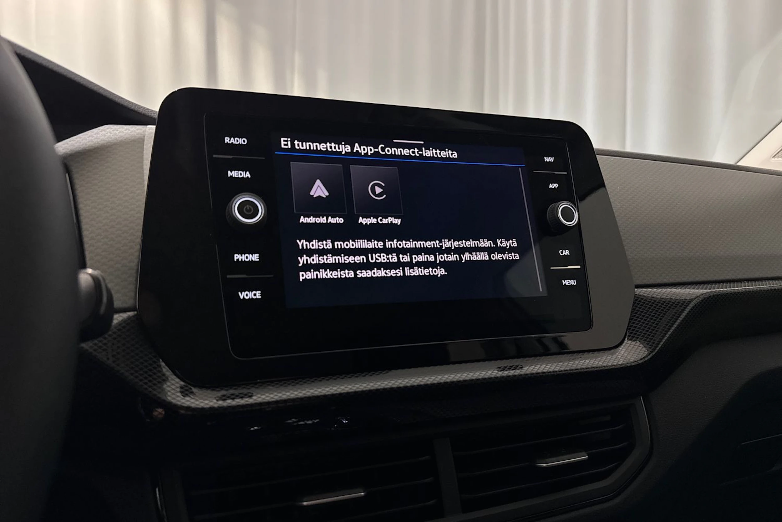 met. harmaa Volkswagen T-Cross 2027 kuva 19.