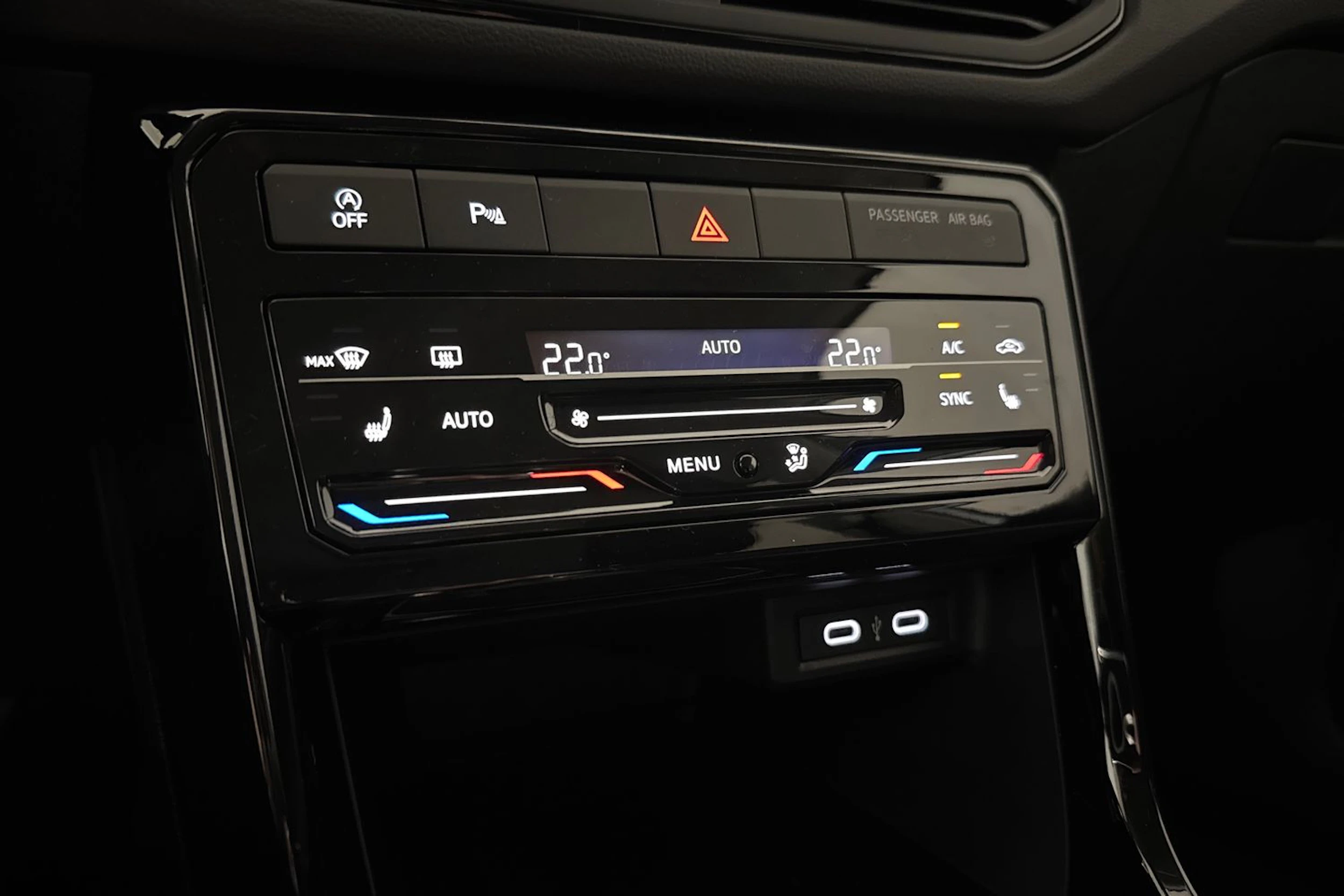 met. harmaa Volkswagen T-Cross 2027 kuva 20.