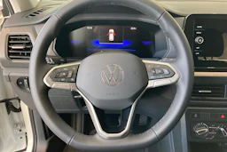 valkoinen Volkswagen T-Cross 2027 kuva 13.
