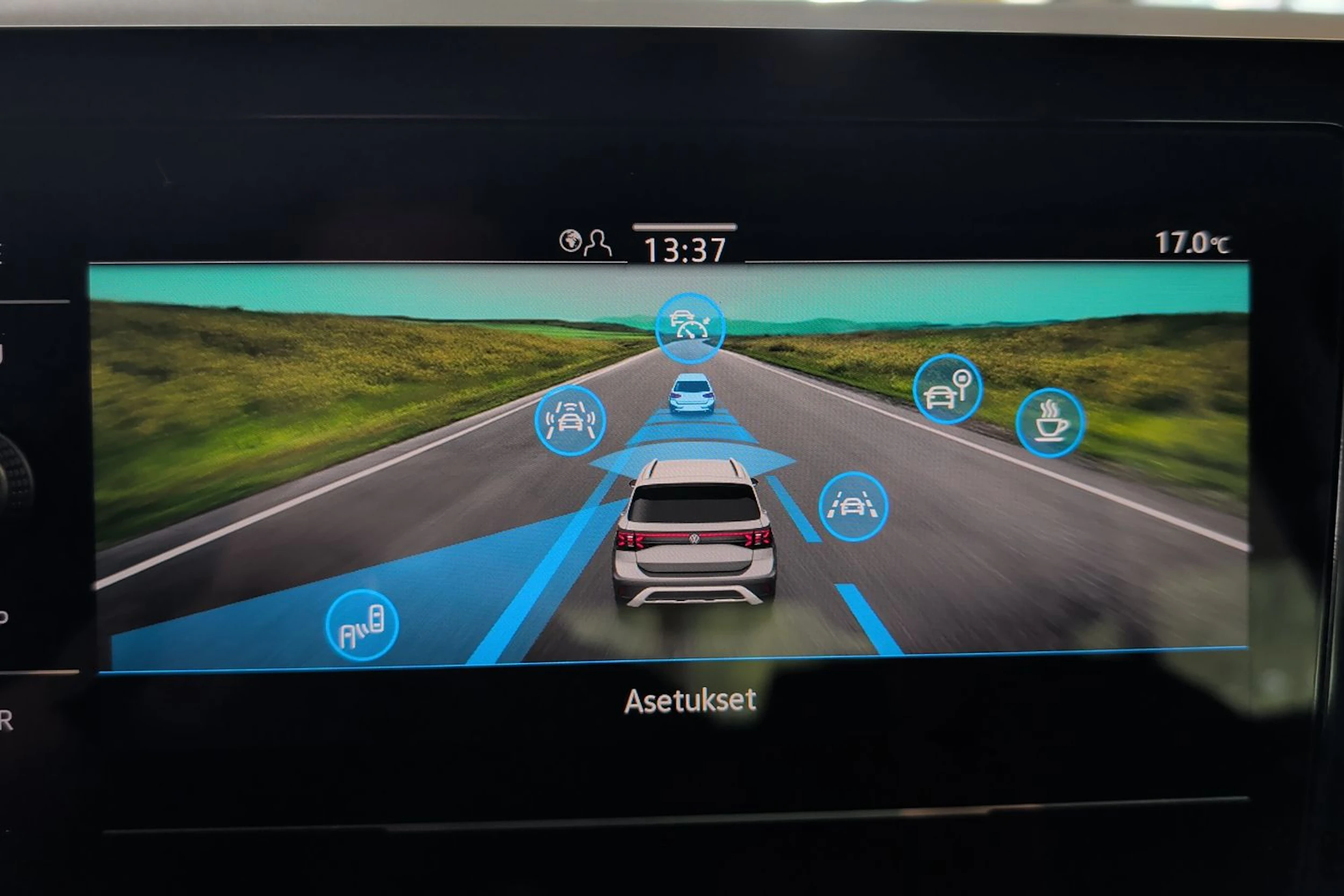 musta Volkswagen T-Cross 2027 kuva 11.