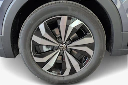 harmaa Volkswagen T-Cross 2027 kuva 9.