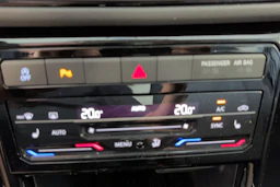 harmaa Volkswagen T-Cross 2027 kuva 15.