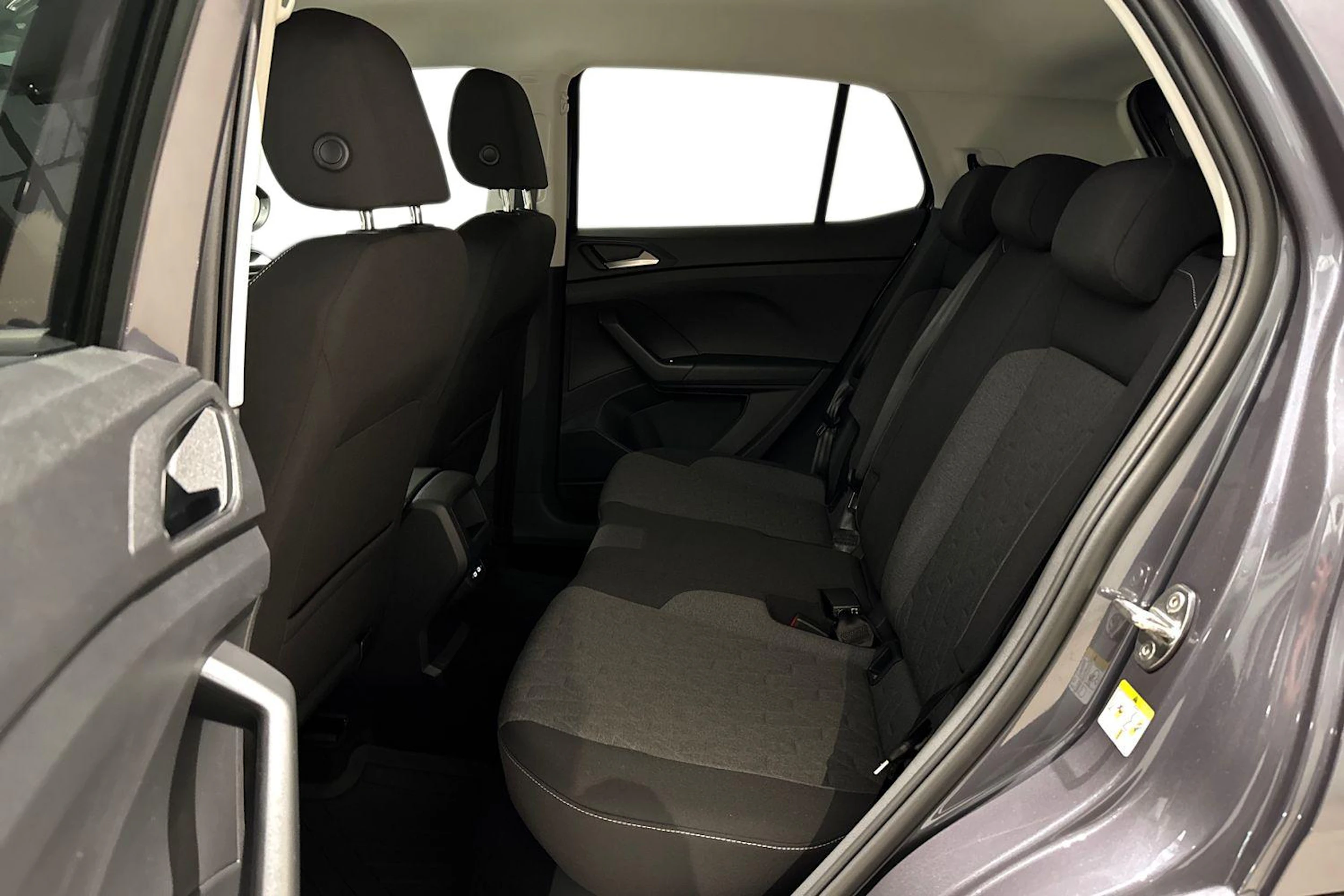 met. harmaa Volkswagen T-Cross 2027 kuva 8.
