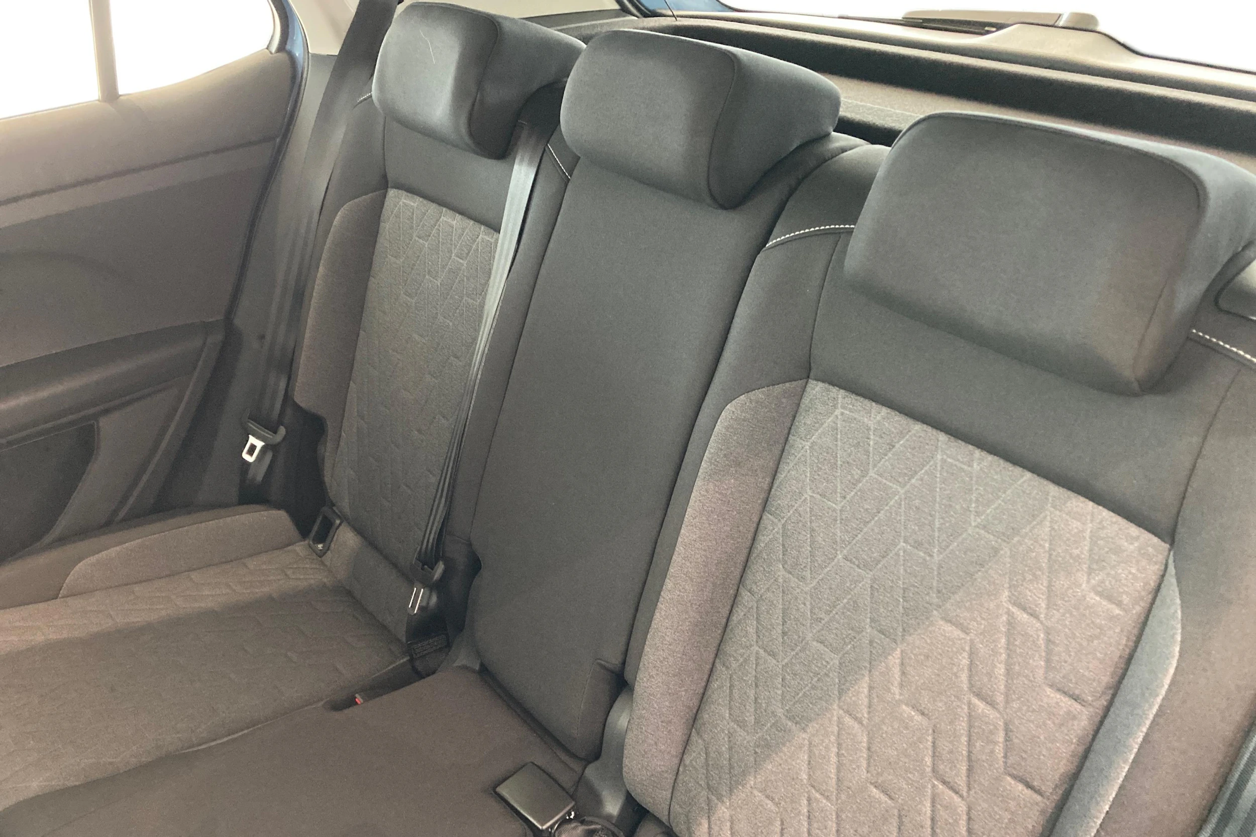 sininen Volkswagen T-Cross 2027 kuva 8.