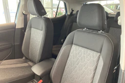 sininen Volkswagen T-Cross 2027 kuva 11.