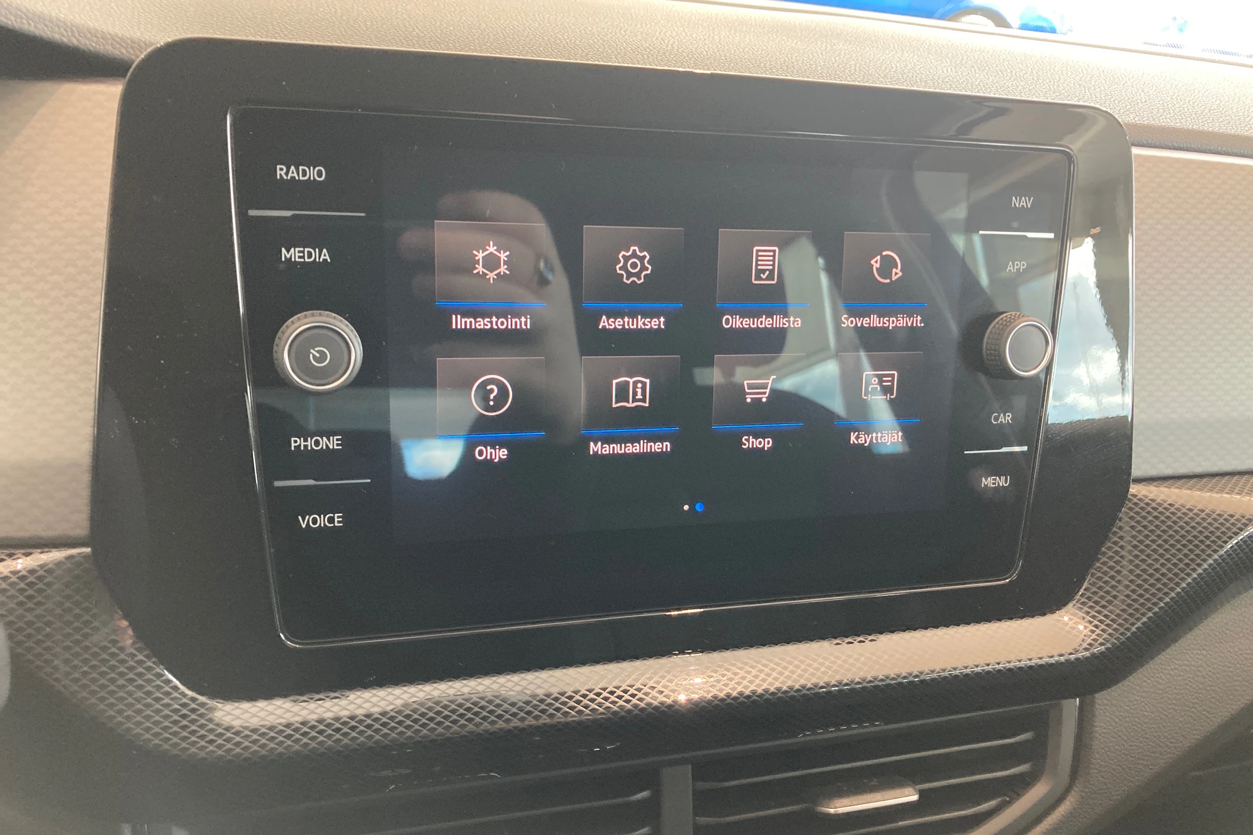 sininen Volkswagen T-Cross 2027 kuva 18.