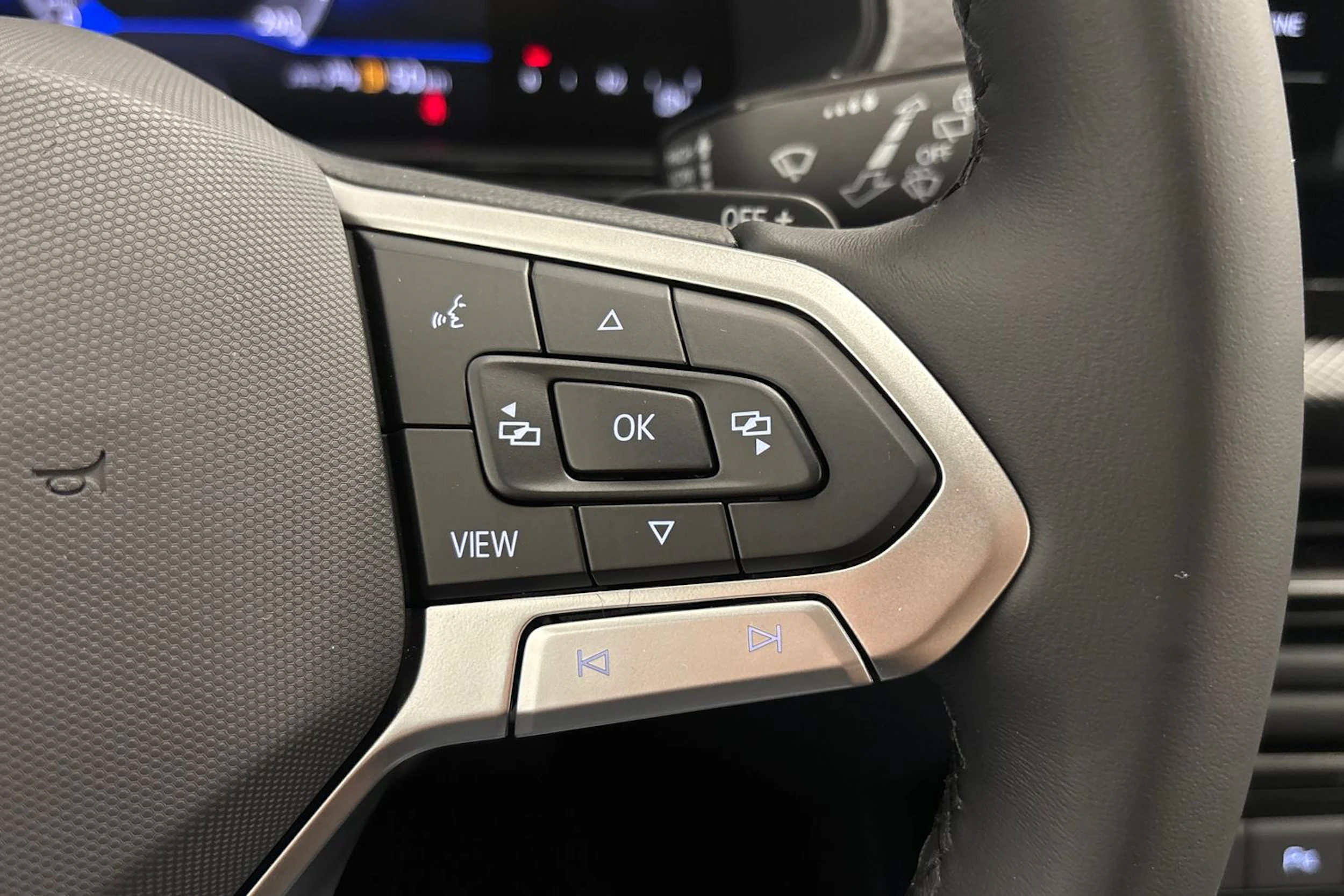 met. harmaa Volkswagen T-Cross 2027 kuva 14.