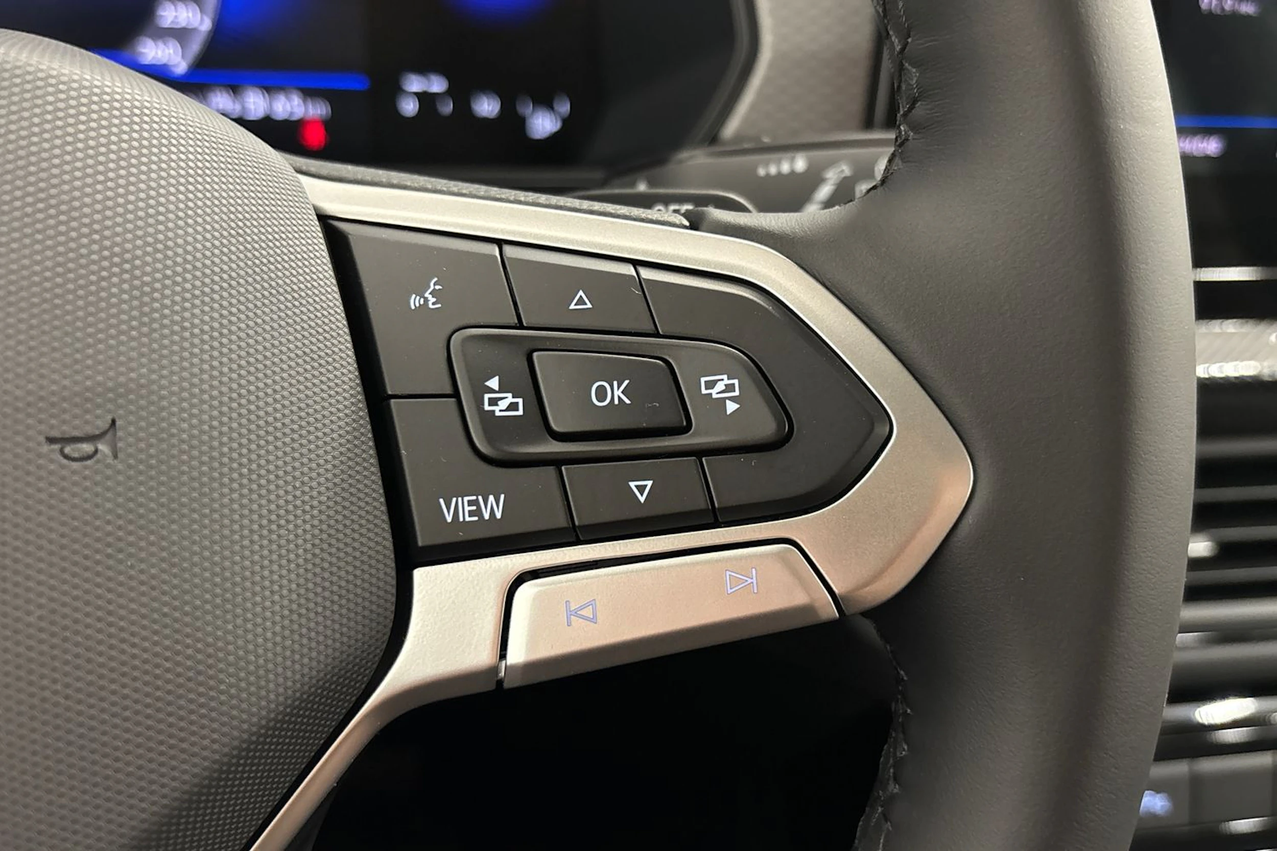 met. punainen Volkswagen T-Cross 2027 kuva 14.