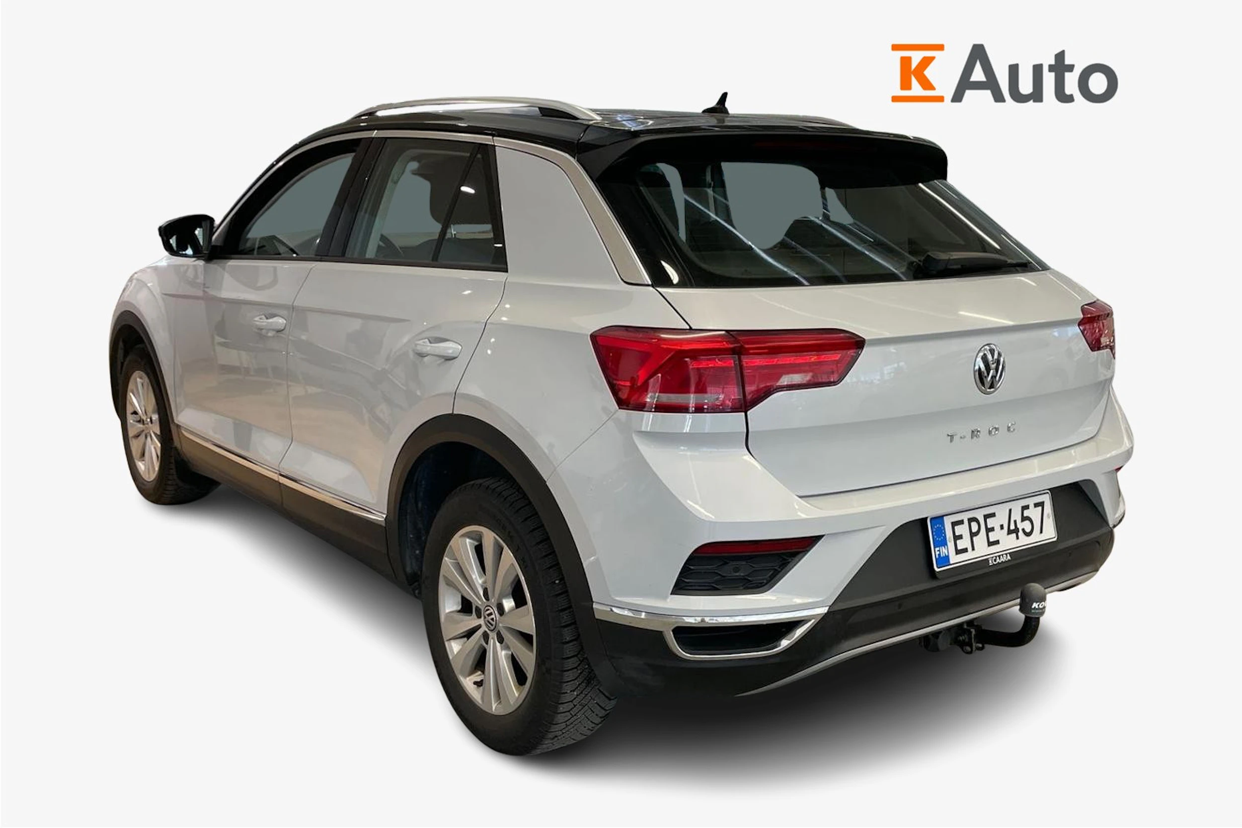 Valkoinen Volkswagen T-Roc 2018 kuva 2.