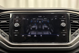 harmaa Volkswagen T-Roc 2018 kuva 23.