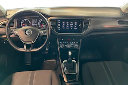 valkoinen Volkswagen T-Roc 2018 kuva 7.