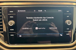 Keltainen Volkswagen T-Roc 2018 kuva 19.