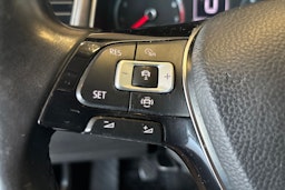 harmaa Volkswagen T-Roc 2018 kuva 15.