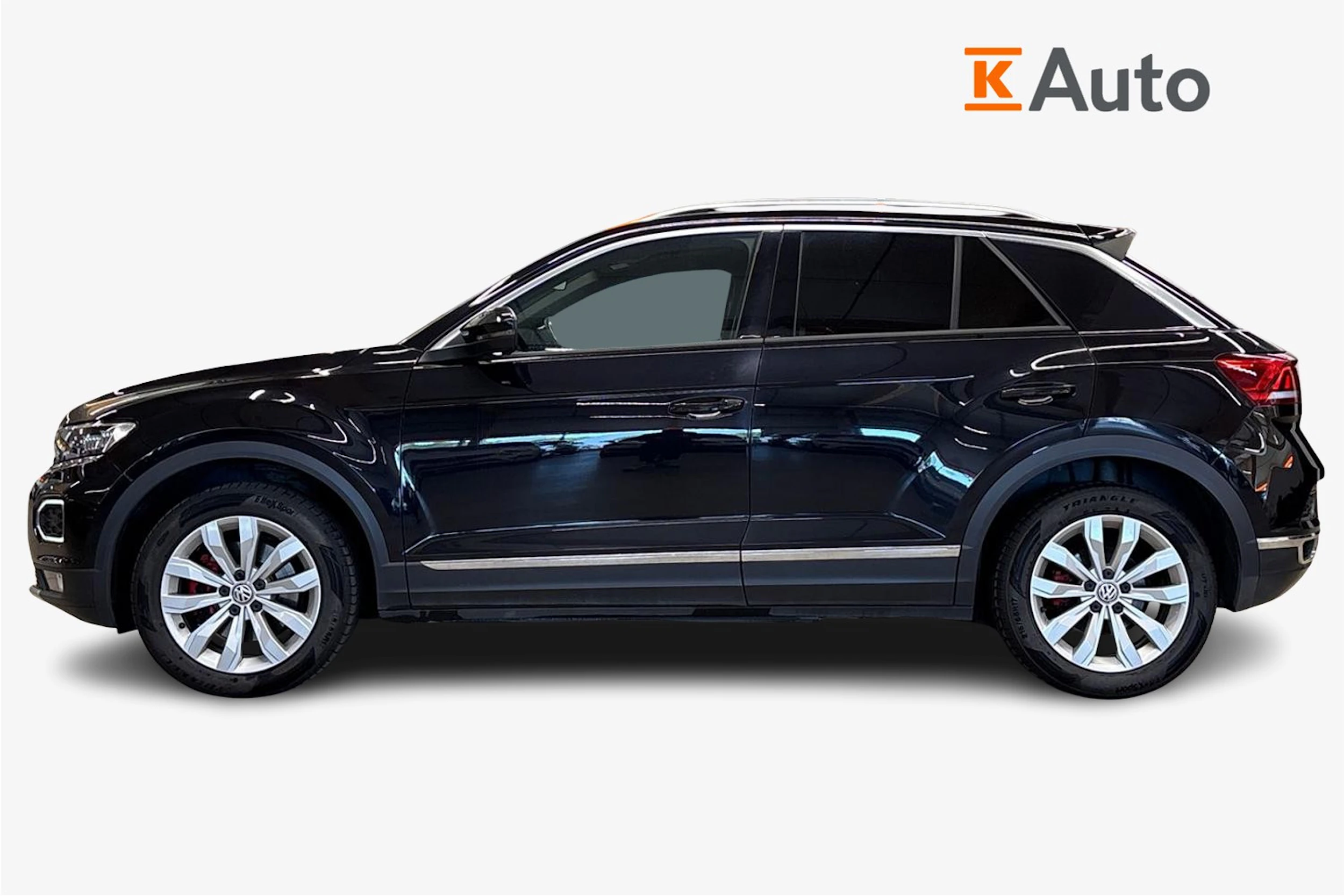 musta Volkswagen T-Roc 2018 kuva 5.