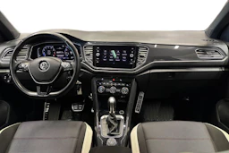 musta Volkswagen T-Roc 2018 kuva 7.