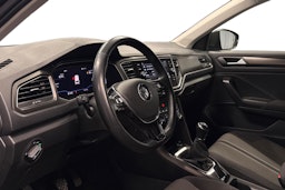 ruskea (beige) Volkswagen T-Roc 2018 kuva 7.