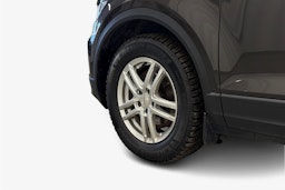 ruskea (beige) Volkswagen T-Roc 2018 kuva 11.