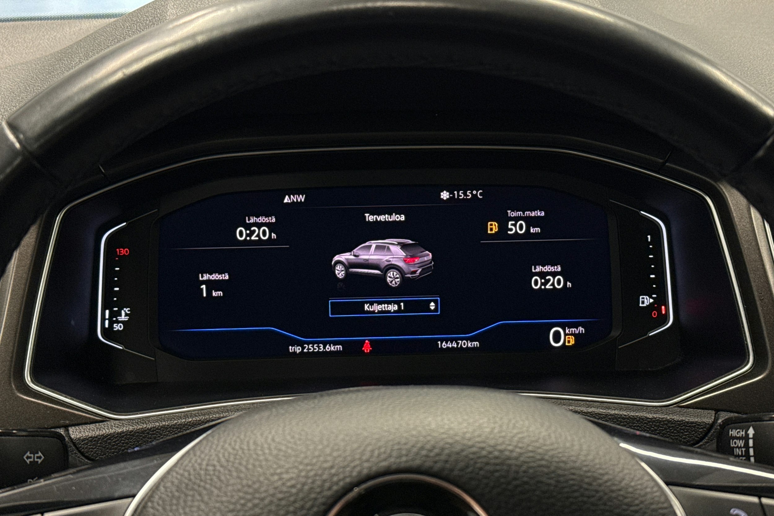 ruskea (beige) Volkswagen T-Roc 2018 kuva 17.