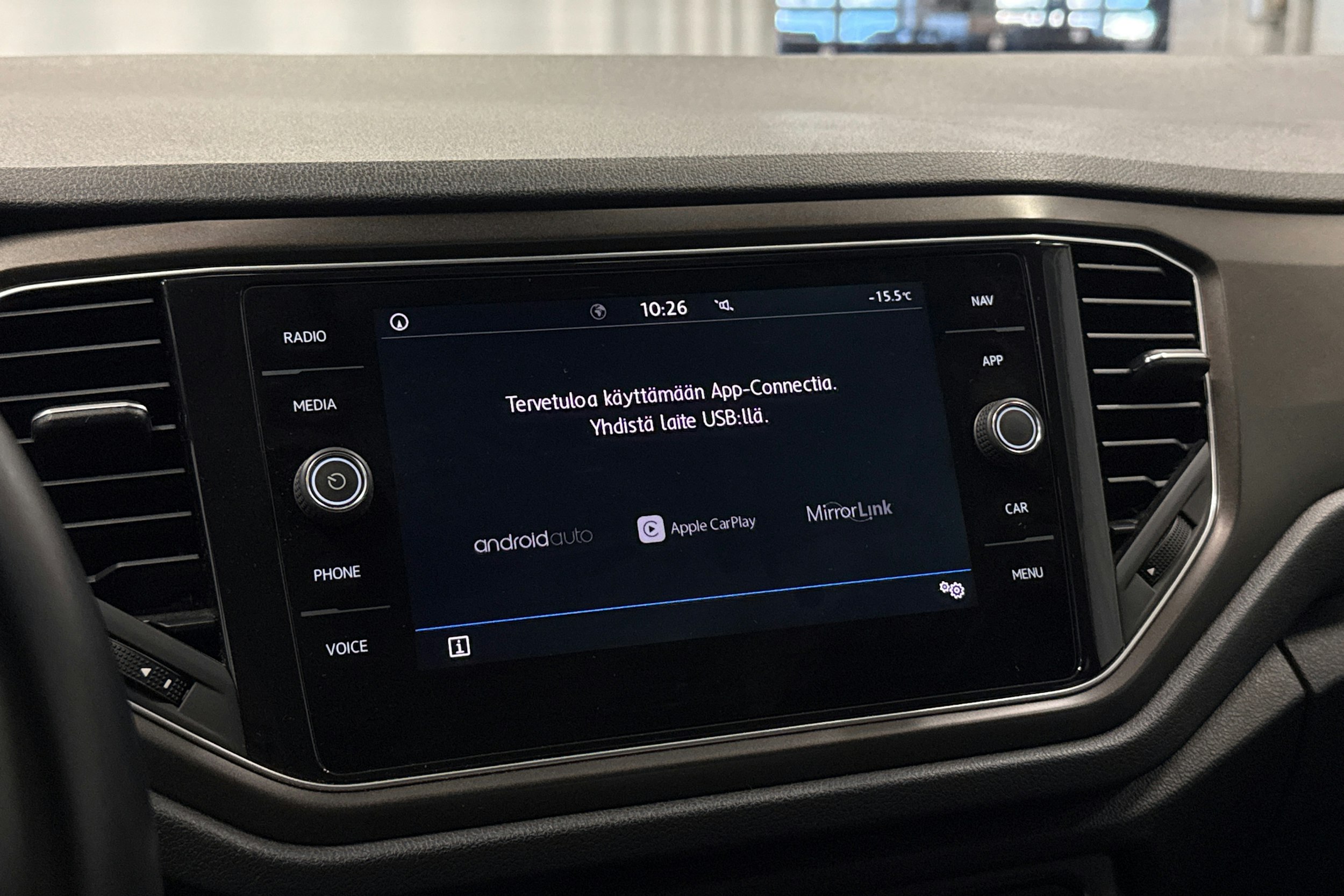 ruskea (beige) Volkswagen T-Roc 2018 kuva 19.