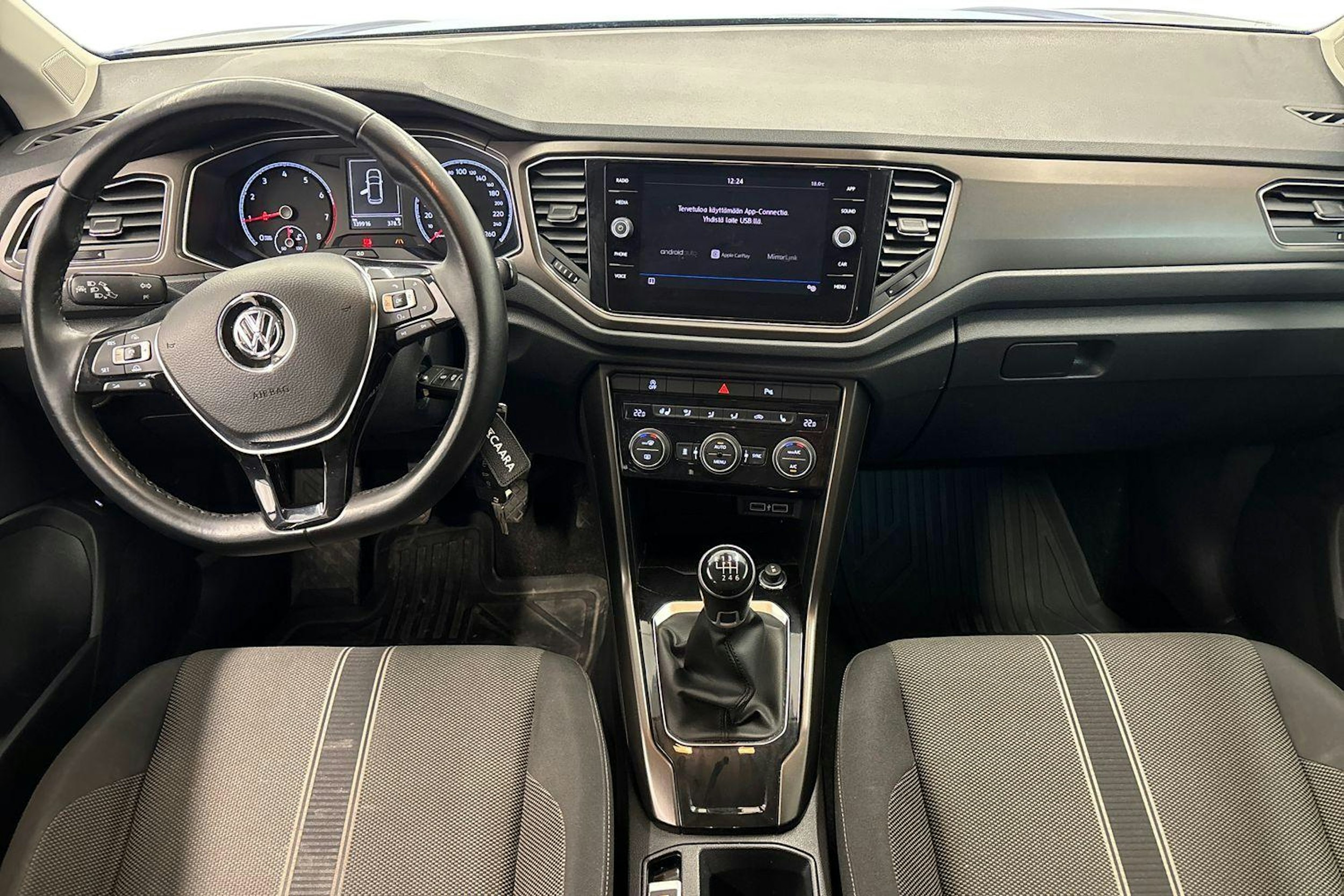 sininen Volkswagen T-Roc 2018 kuva 9.