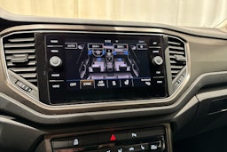 met. keltainen Volkswagen T-Roc 2018 kuva 17.