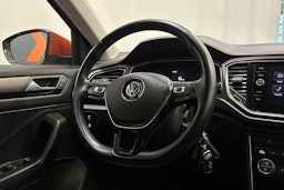 met. oranssi Volkswagen T-Roc 2018 kuva 14.