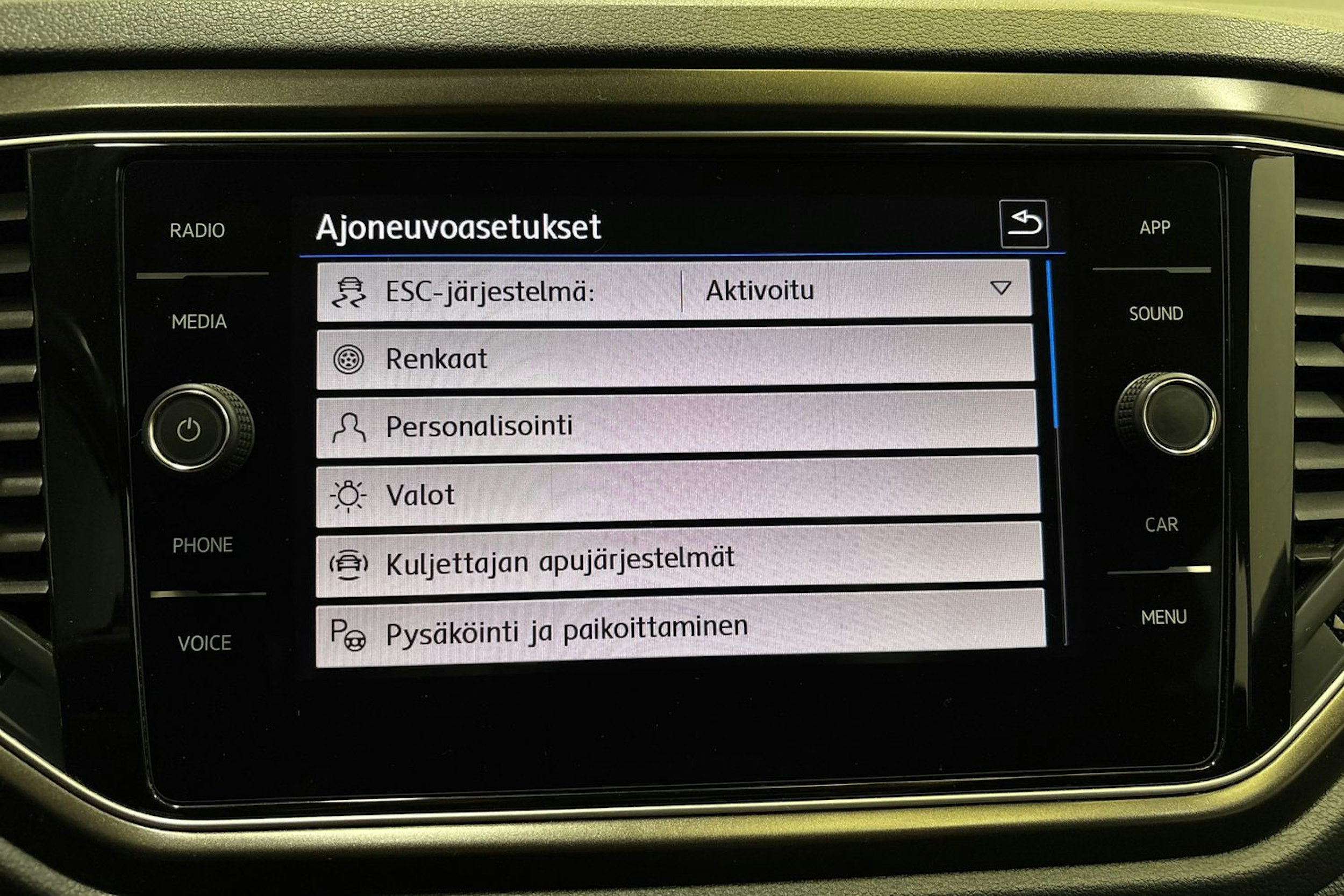 met. oranssi Volkswagen T-Roc 2018 kuva 17.