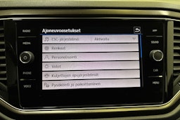met. oranssi Volkswagen T-Roc 2018 kuva 17.