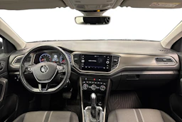 harmaa Volkswagen T-Roc 2018 kuva 9.
